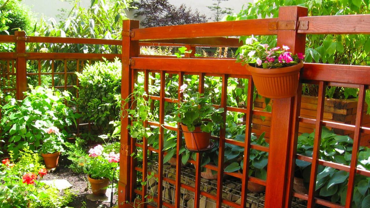 Downtown Garden Isle In Urban Style-Free Parking Apartment Будапеща Екстериор снимка